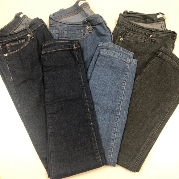 3 Denim Set - Picture 2 of 14